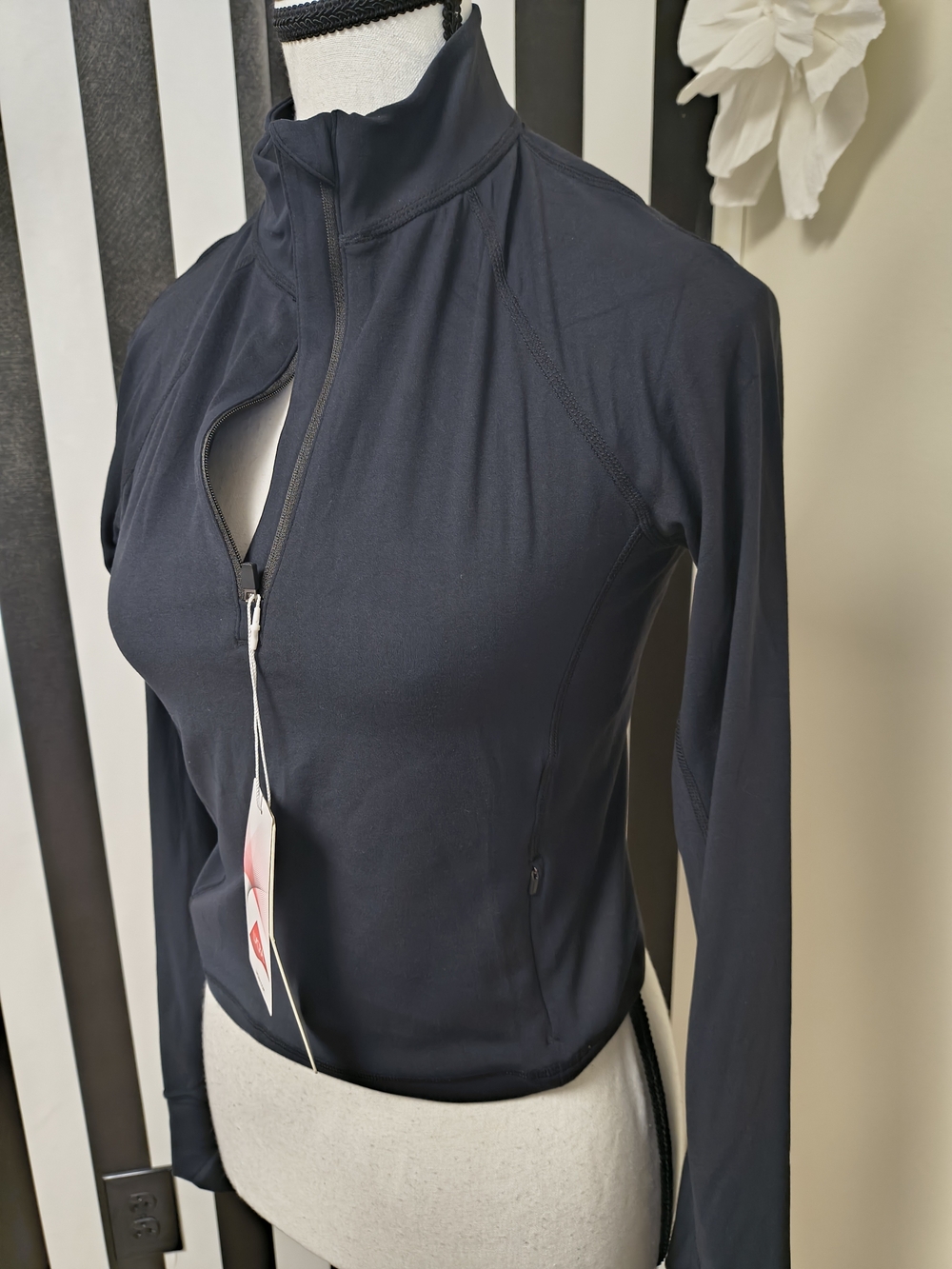 Women's Black Long-Sleeve Half-Zip Active Top - Picture 3 of 4